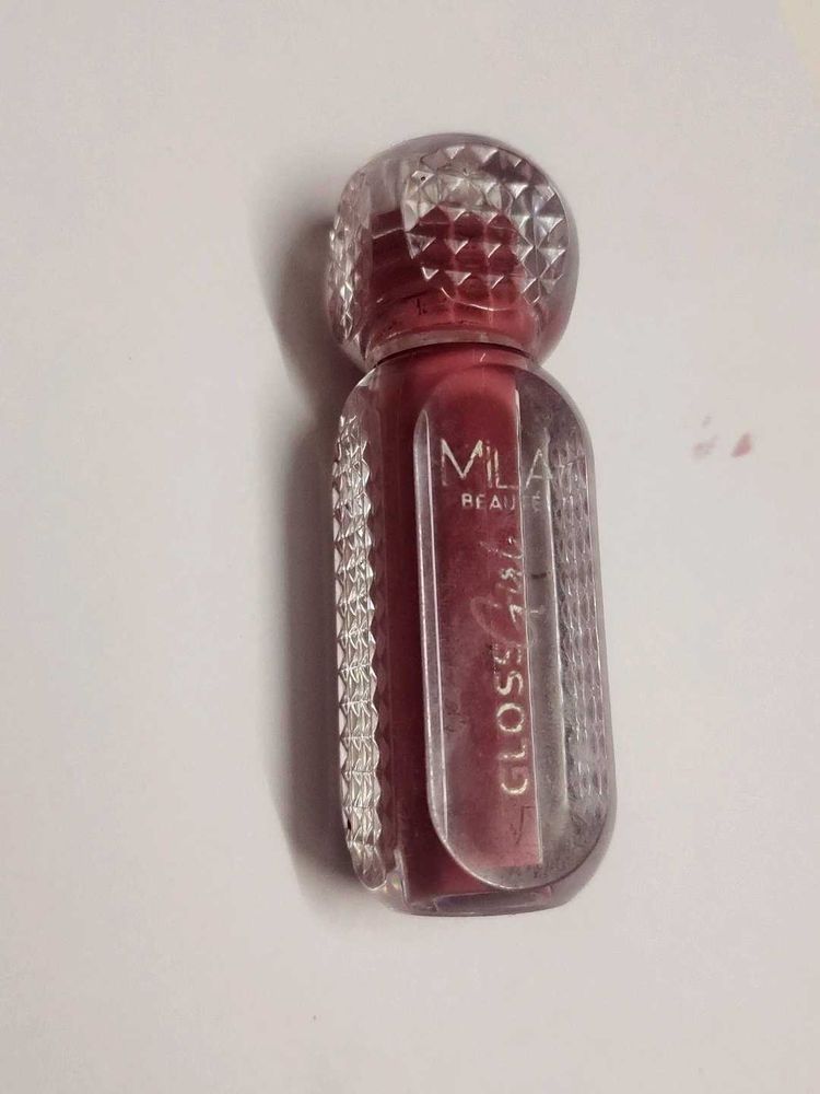 MILA Gloss Girl