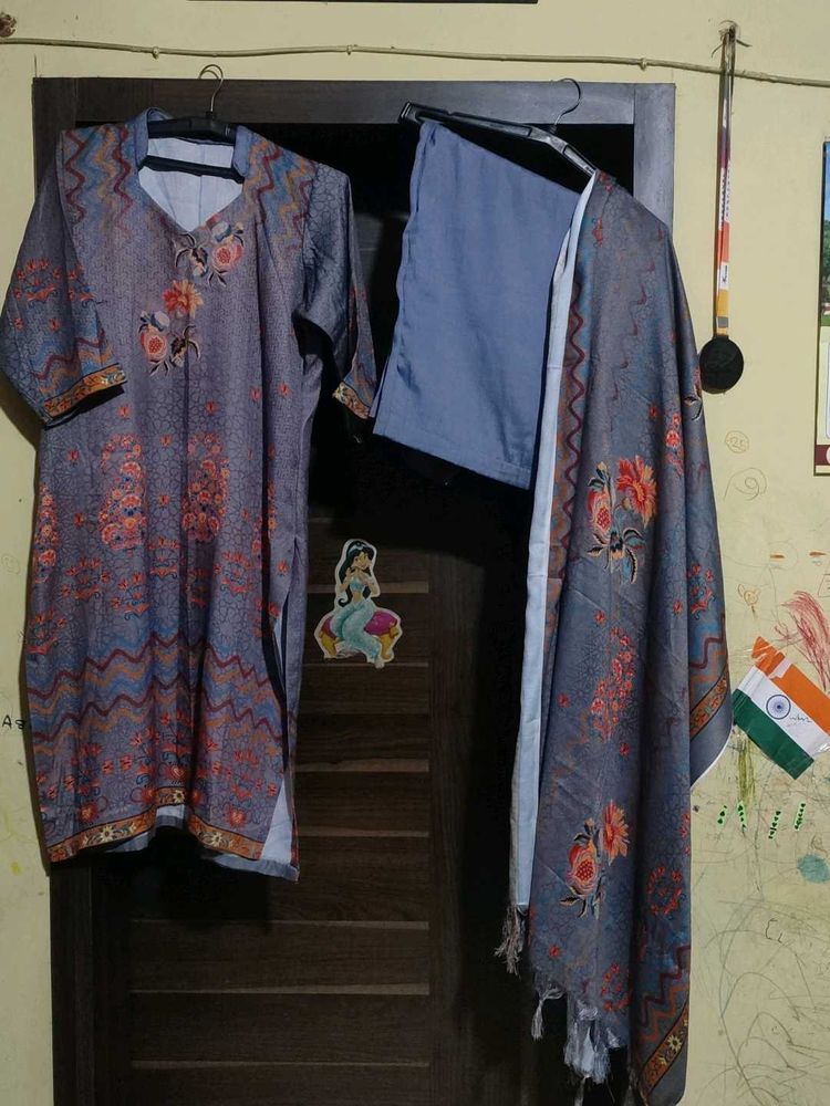 Floral Print Winter Kurta Set