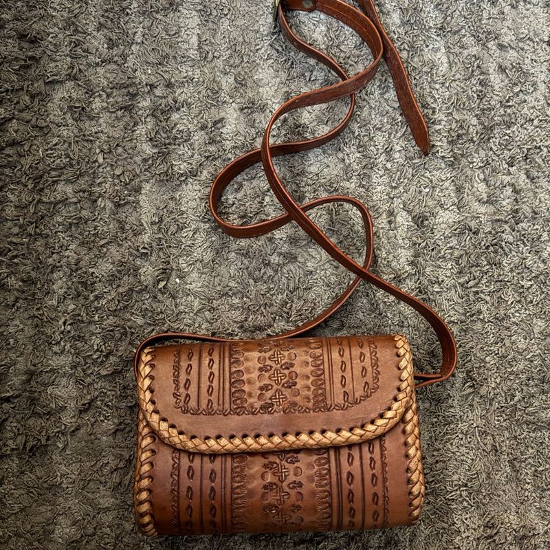 Vintage Leather Crossbody Bag