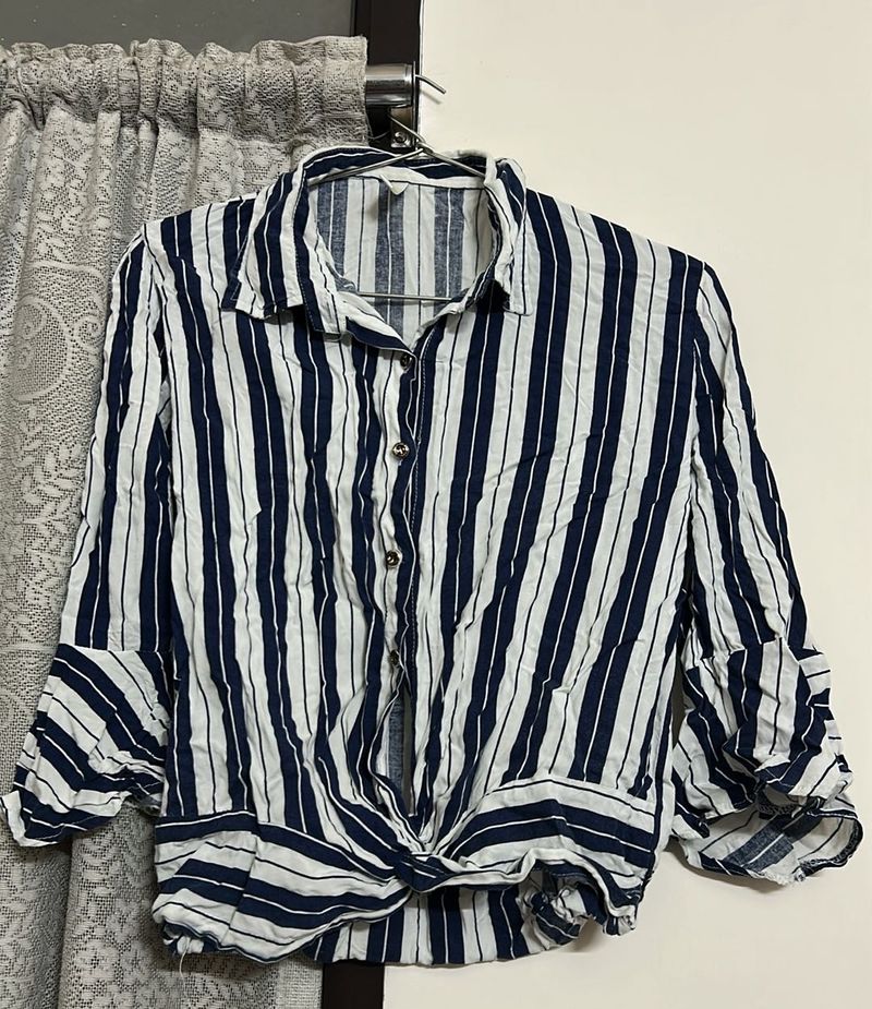 Striped Tie-Front Crop Shirt