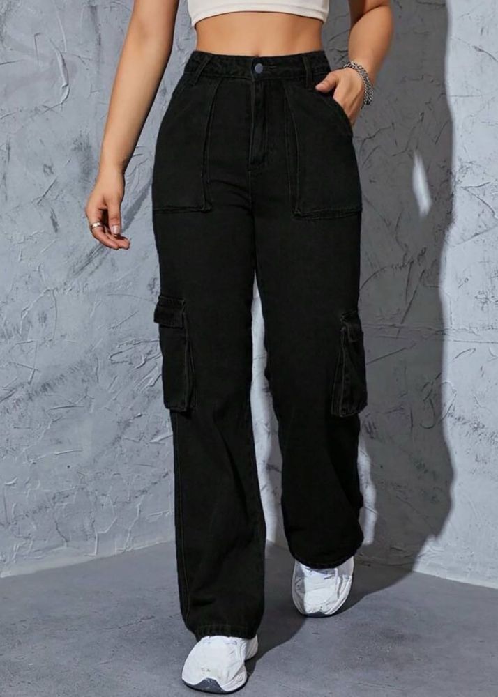 Black High-Waisted Cargo Pants