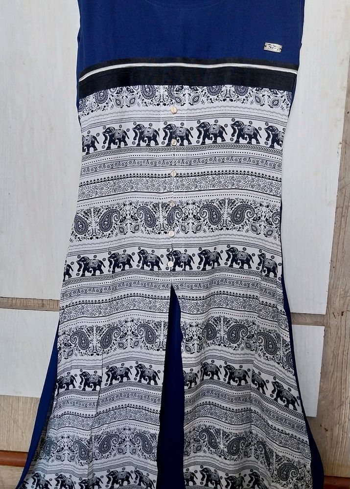 Women 3 Cut Jean&#39;s Long Top