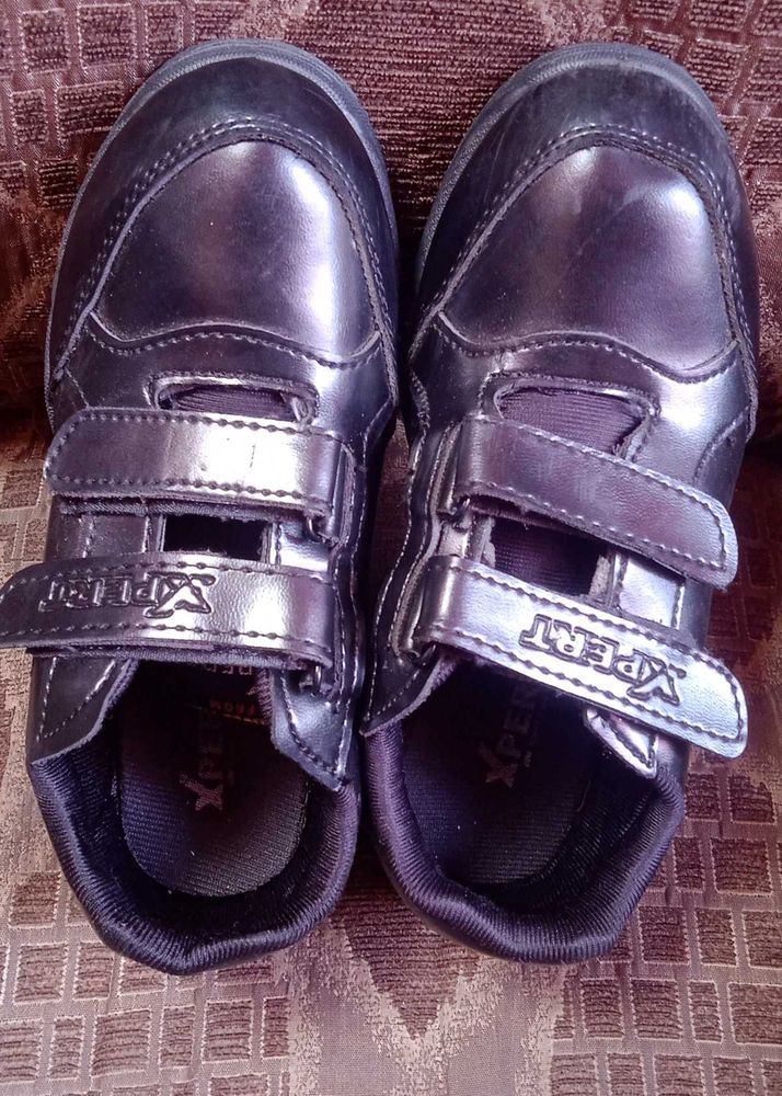 XPERT Boys Black Casual Shoes