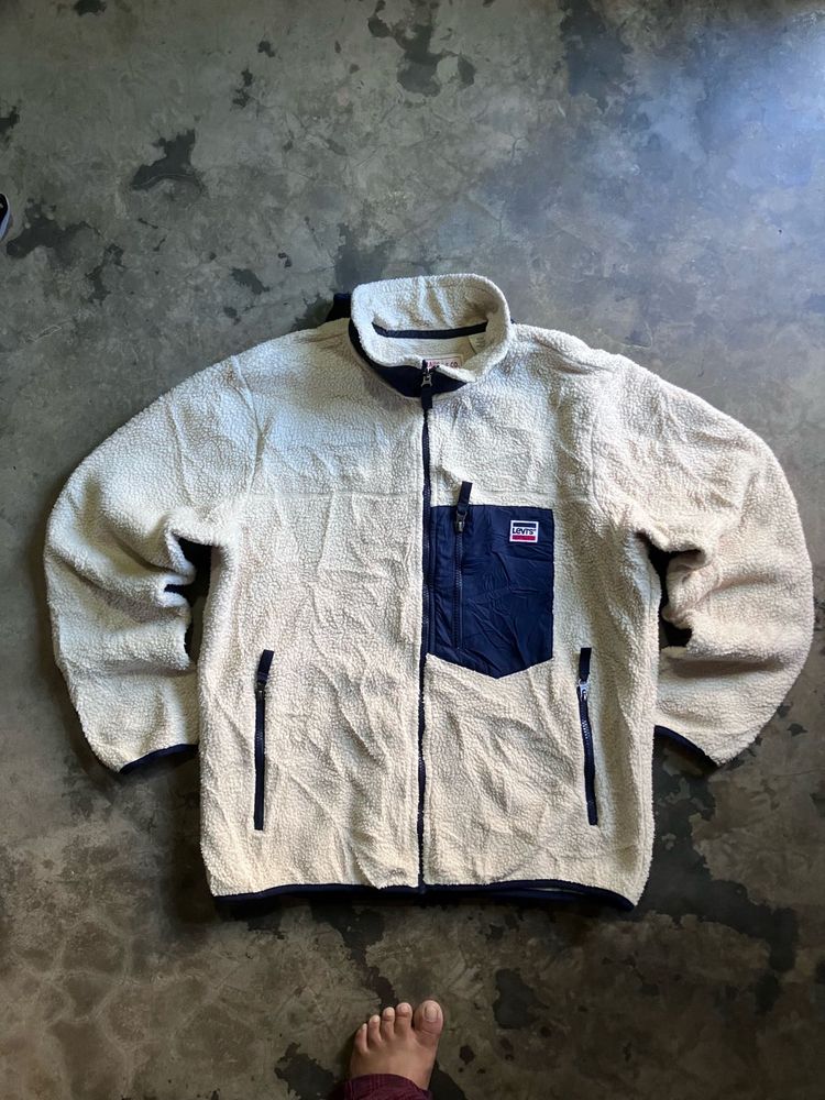 Levi’s fleece jacket