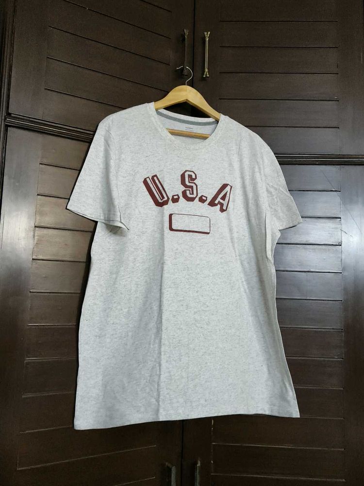 Old Navy Men Grey Cotton Regular Fit Tshirt