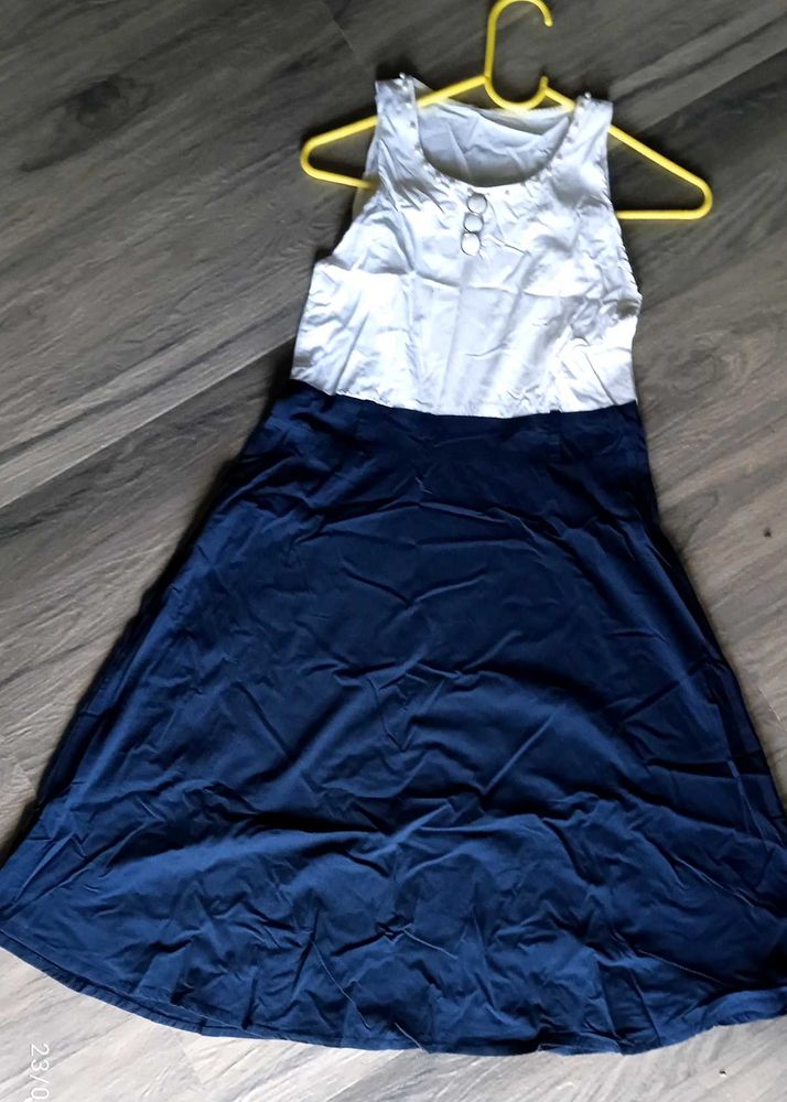 Girls&#39; Blue &amp; White Dress