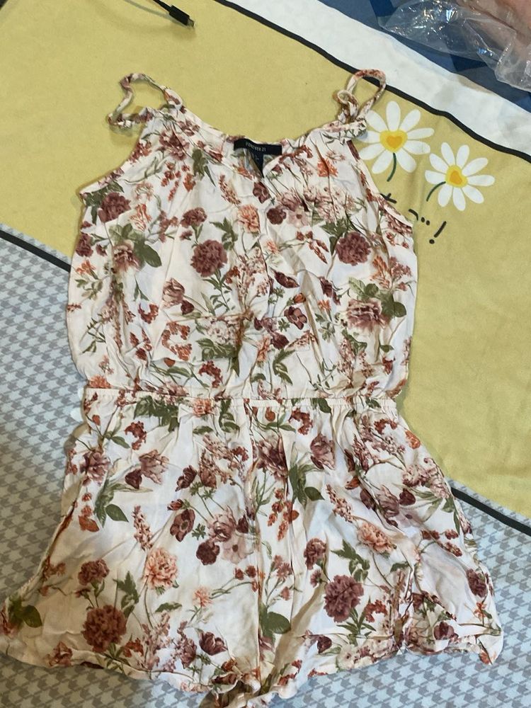 Set Of 2 Playsuit And Dress