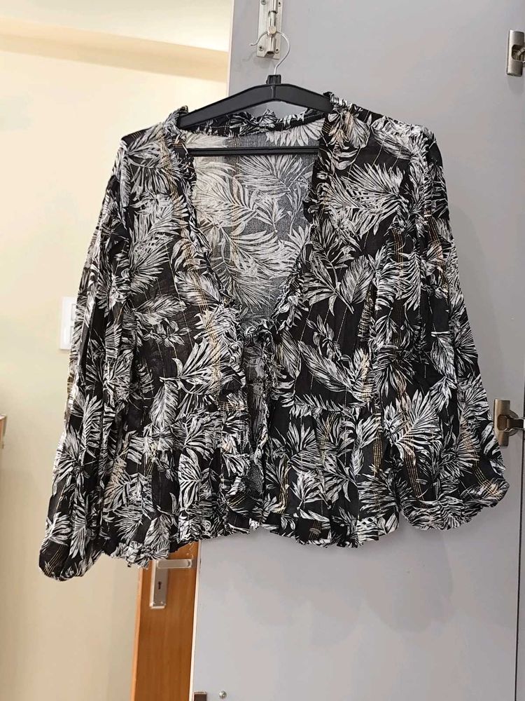 Black Printed Shrug