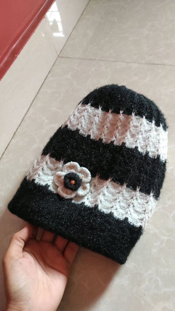 Ladies woolen cap