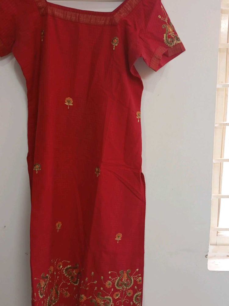 Red Colour Cotton Silk Kurti Golden Thread Work