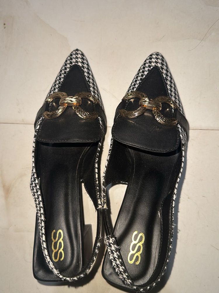 Chic Pointed Toe Casual Shoes