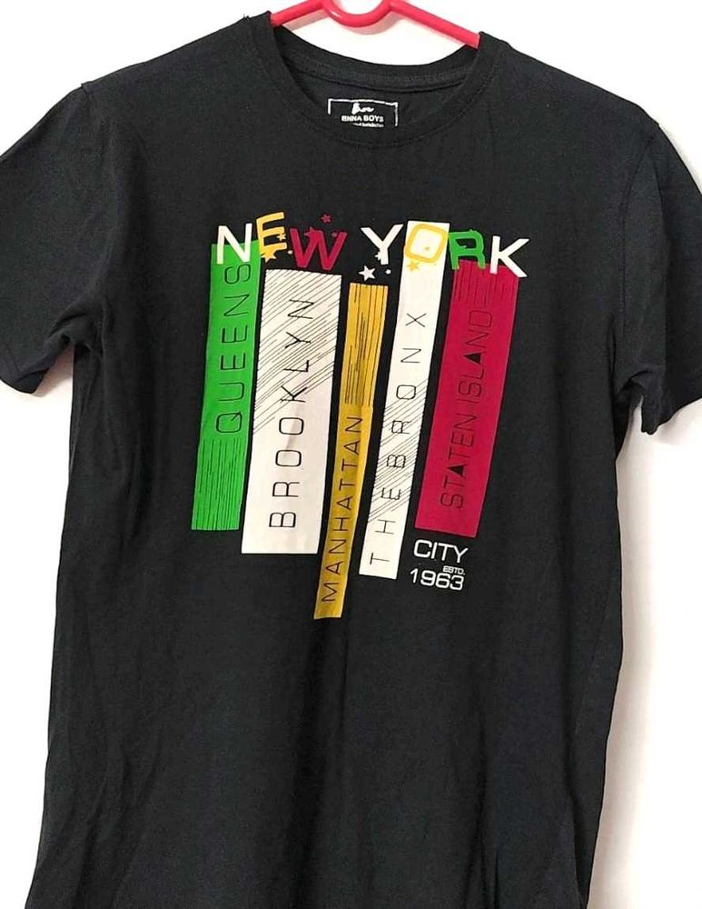 Cool NYC Graphic Tee🤎