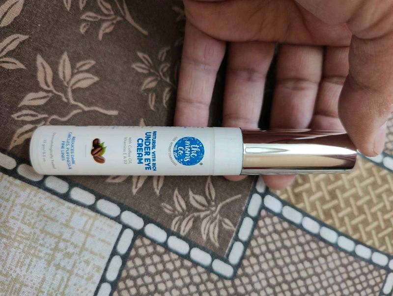 The Moms Co Under Eye Cream for Dark Circles