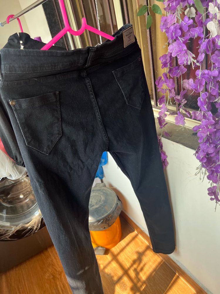 Pull&amp;Bear Black Denim Jeans