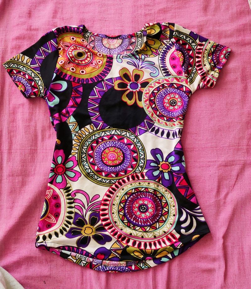 Hippie Printed T-Shirt (Fitted)