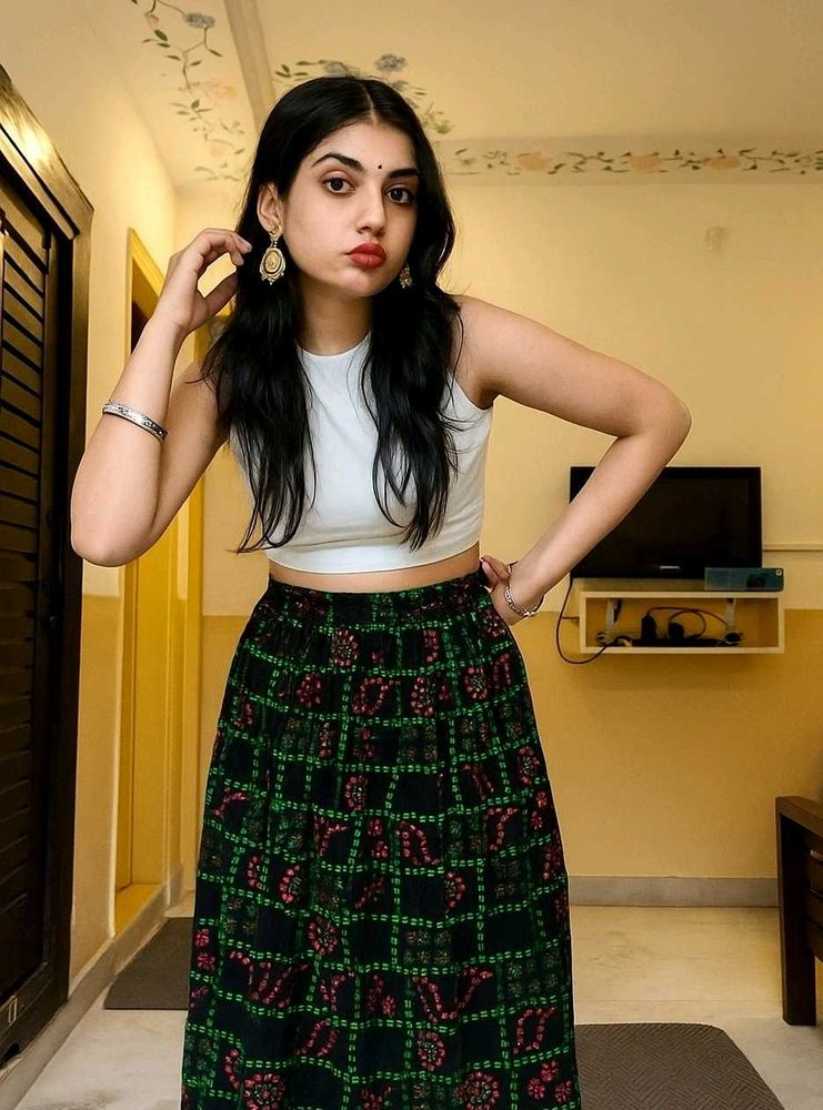 New Long Skirt for Sale 🌼
