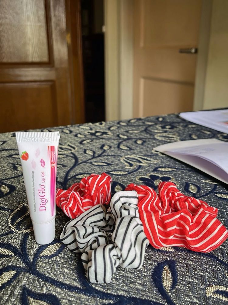 DigiGlo Lip Gel &amp; Scrunchies