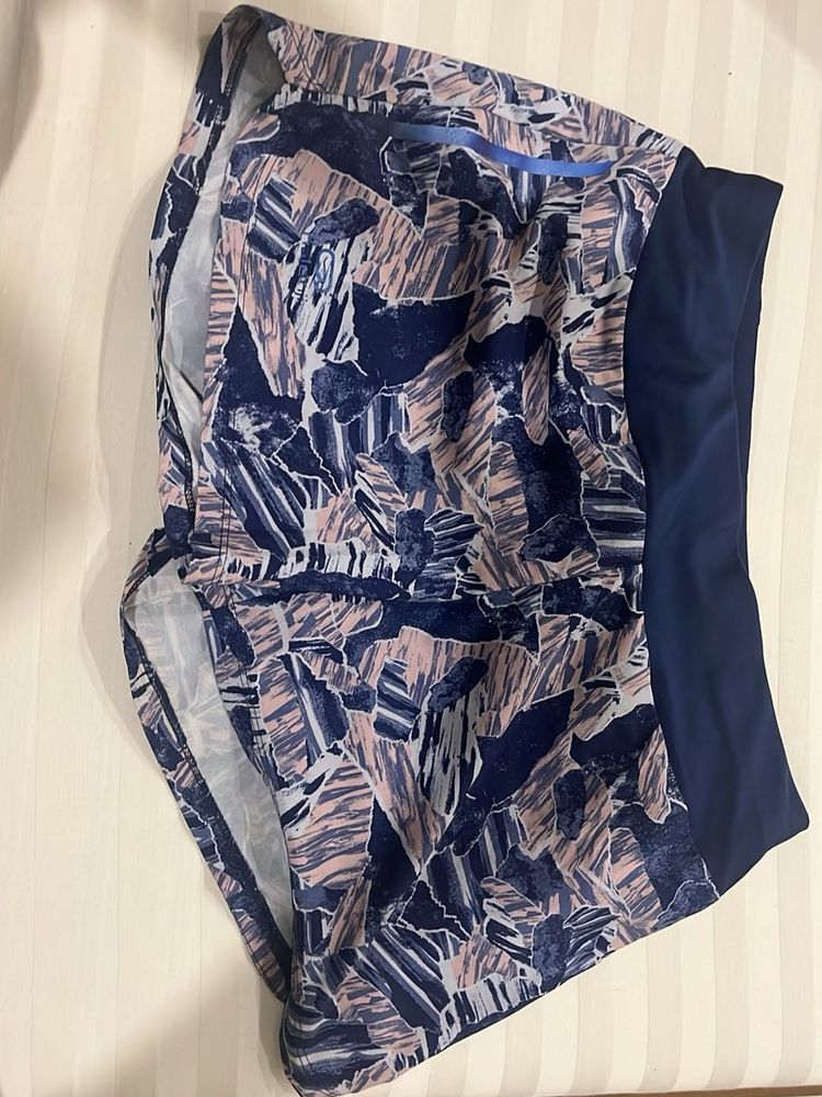 Abstract Print Gym Shorts
