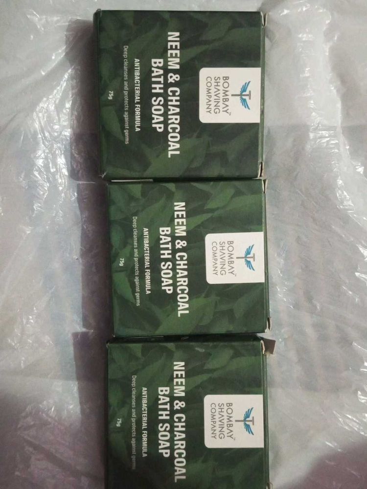 Neem &amp; Charcoal Bath Soaps