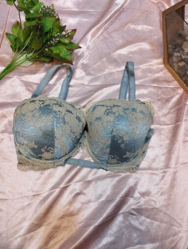 Victoria&#39;s Secret Bra 💥