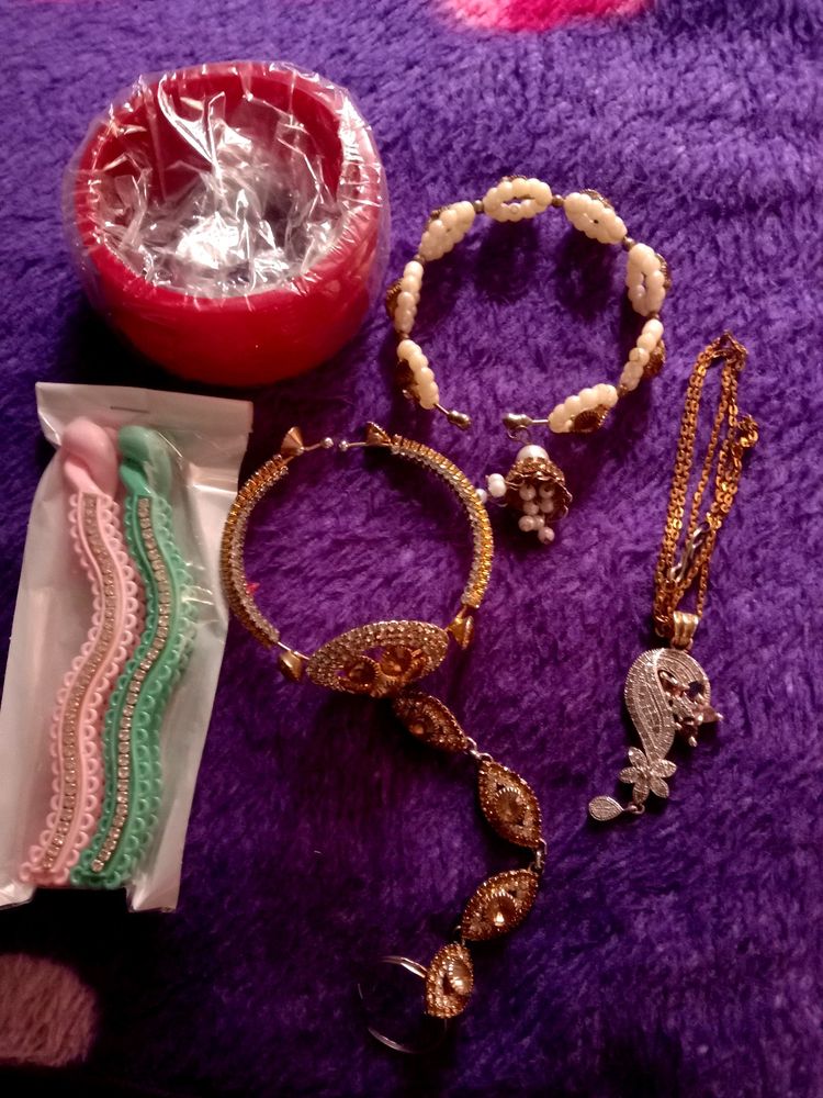 Jewellery&#39;s