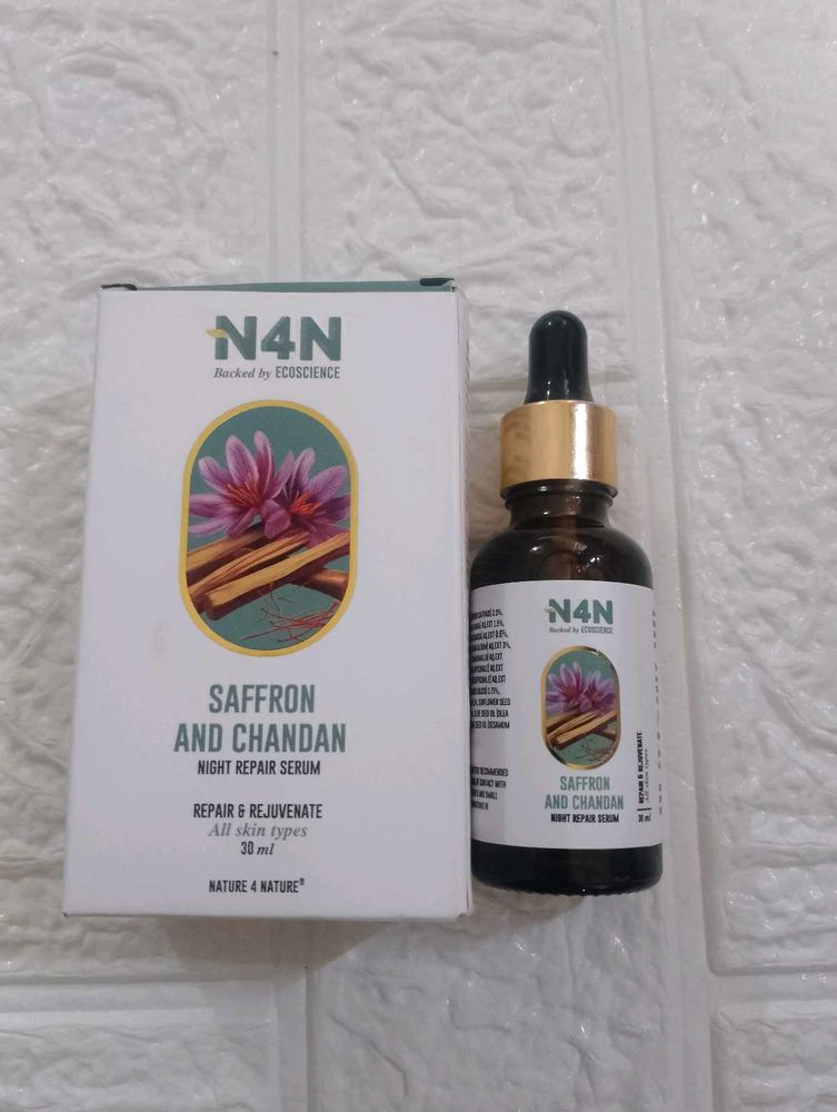 N4N Saffron &amp; Chandan Serum