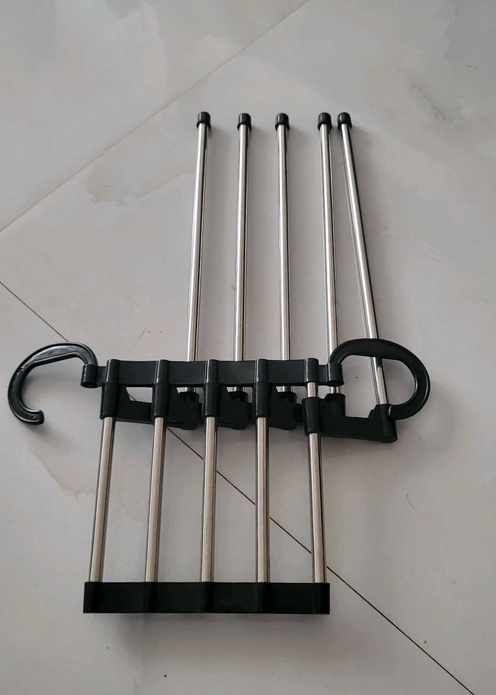 5 In 1 Hanger