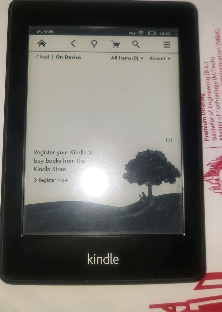 Amazon Kindle Paper White With Blacklight