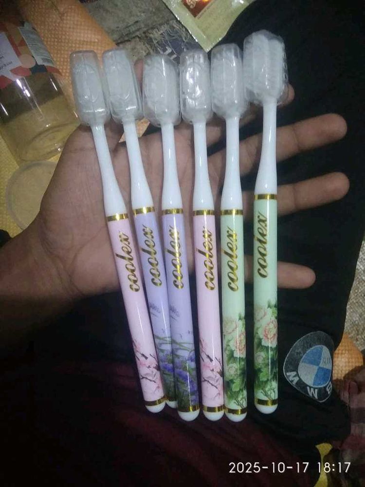 Coolex Toothbrush 1pc