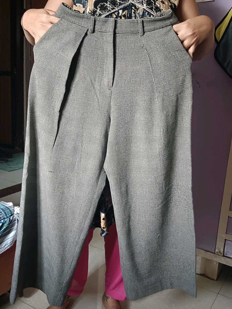 Wide Leg Trousers