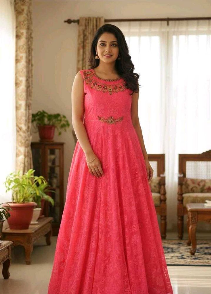 Elegant gowns set of 7