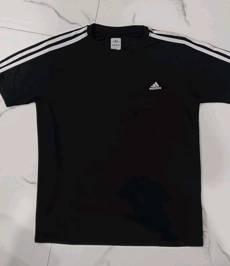 ADIDAS BLACK TSHIRT