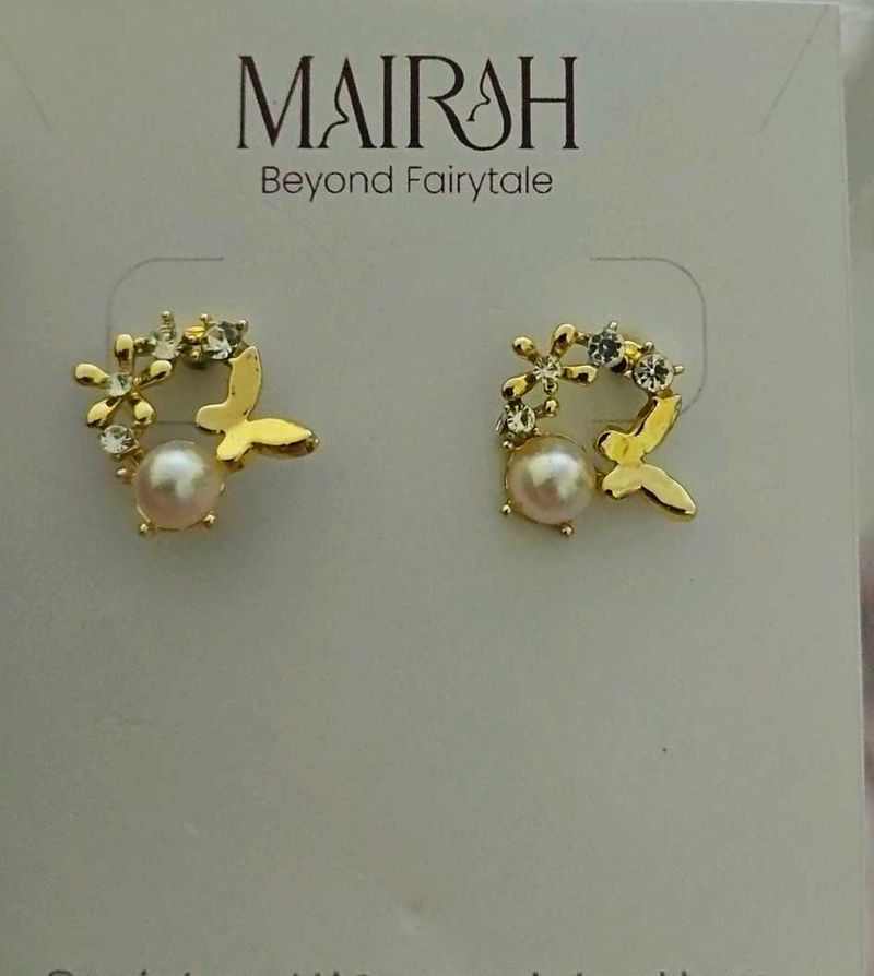 Mairah Butterfly Pearl Earrings