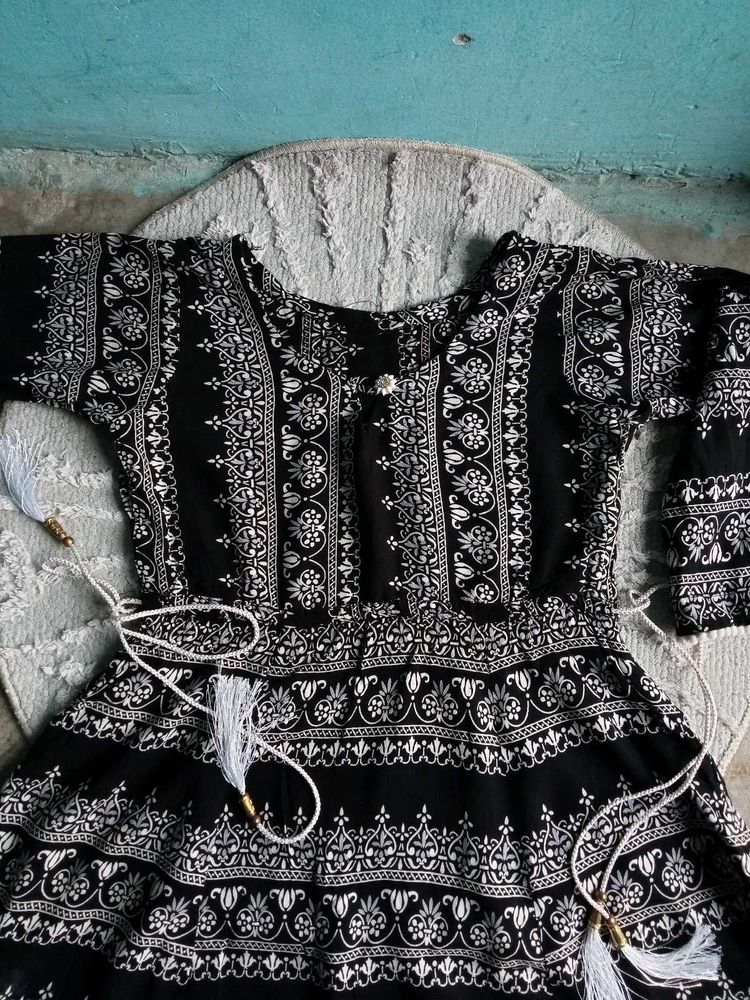 Black &amp; White Patterned Dress