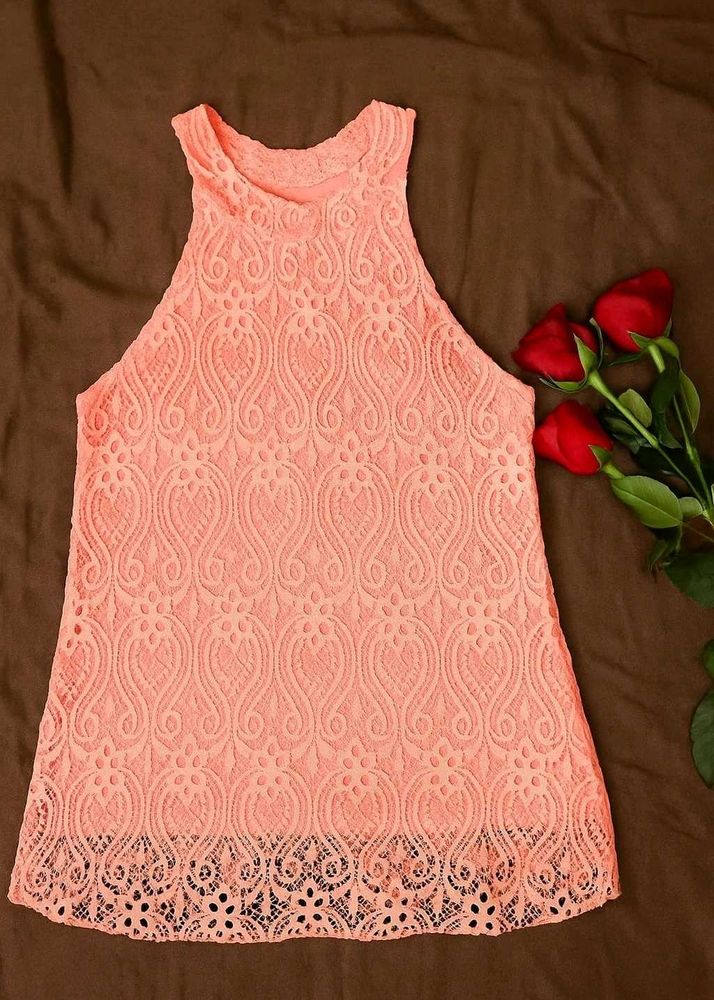 Elegant Lace Sleeveless Top