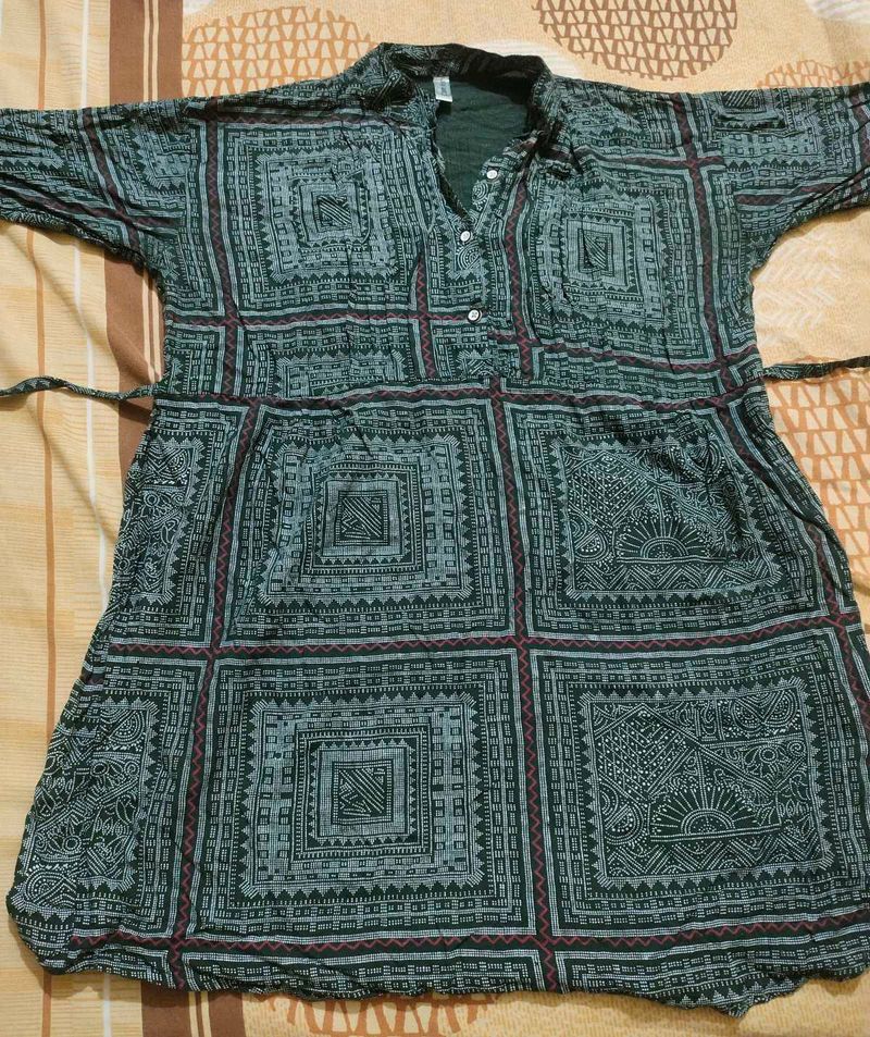 Beautiful Printed Women Long Top