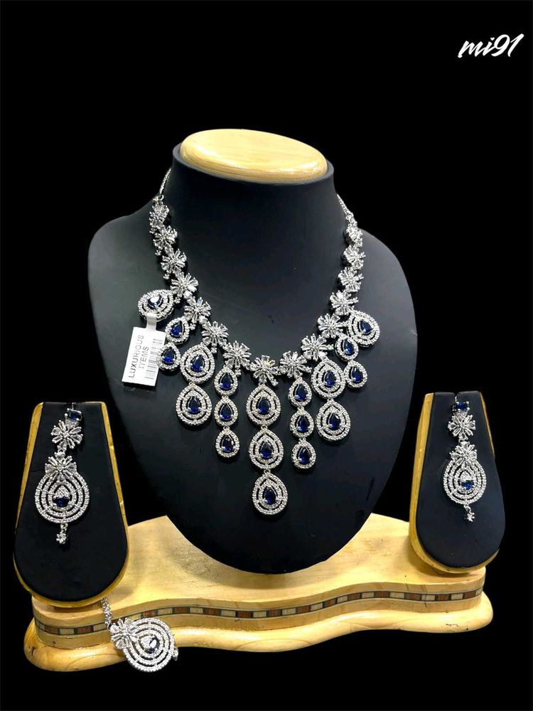 LUXURY QUALITY AMERICAN DIAMOND SETS @SALE