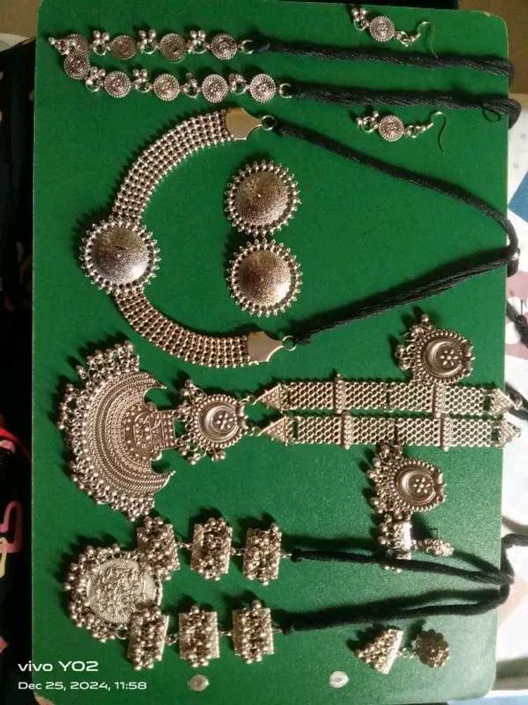Beautiful Jwellery Set For Womens