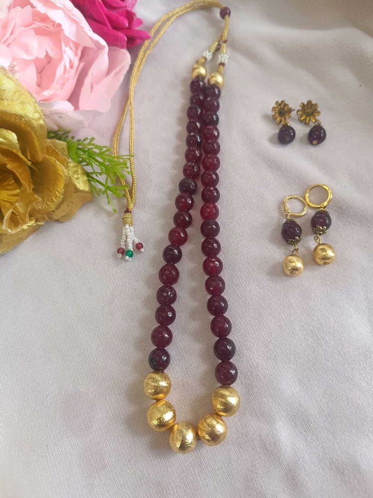 Agate Beaded maroon and gold Handmade Necklace Set