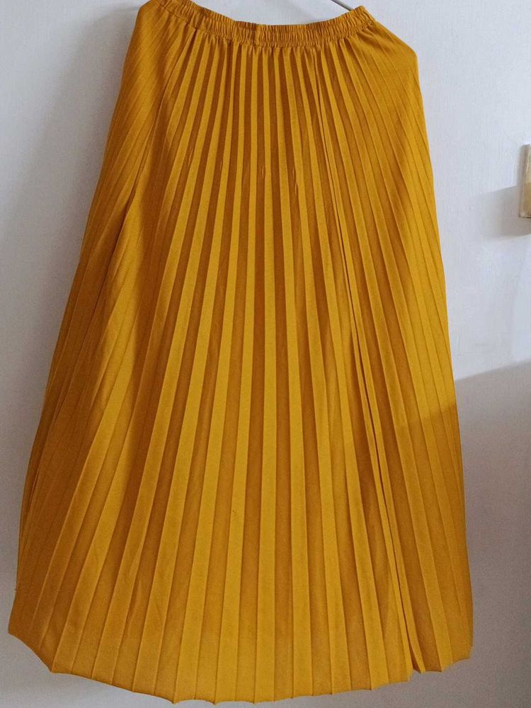 Pleated Yellow Maxi Skirt