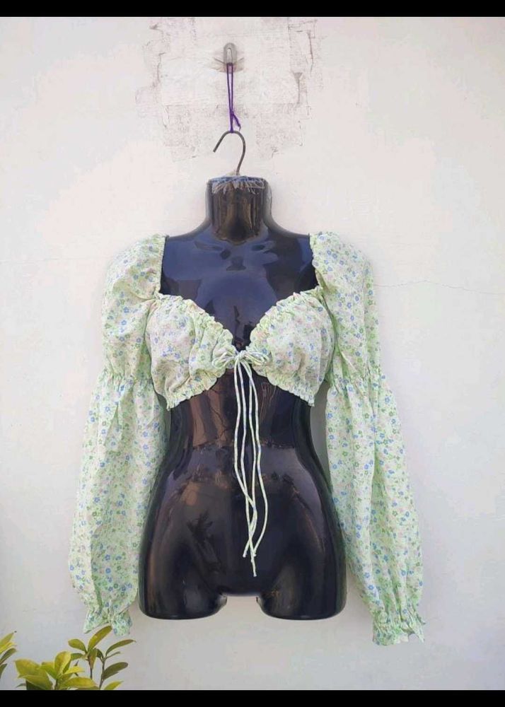 Floral Tie-Front Crop Top