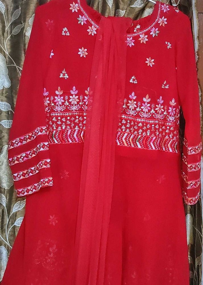 Beautiful Naira Suit