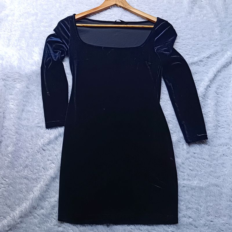 Classy Royal Blue Velvet Dress