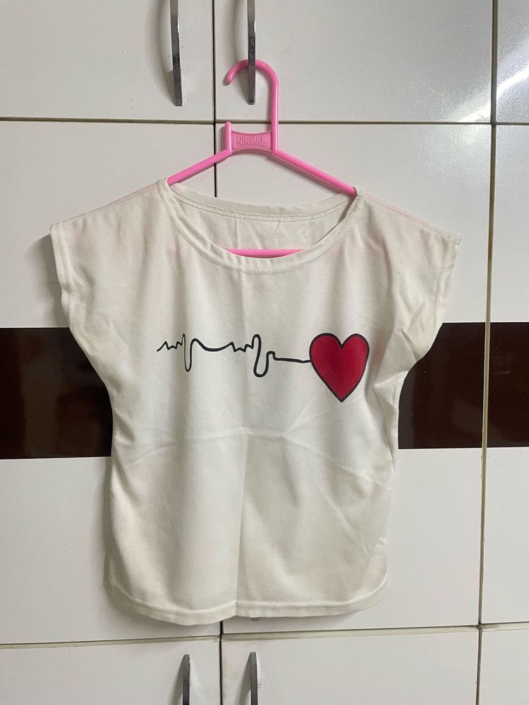 Heartbeat Graphic Tee
