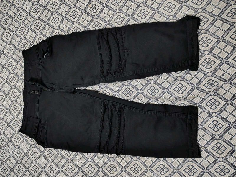 Black Denim Capri