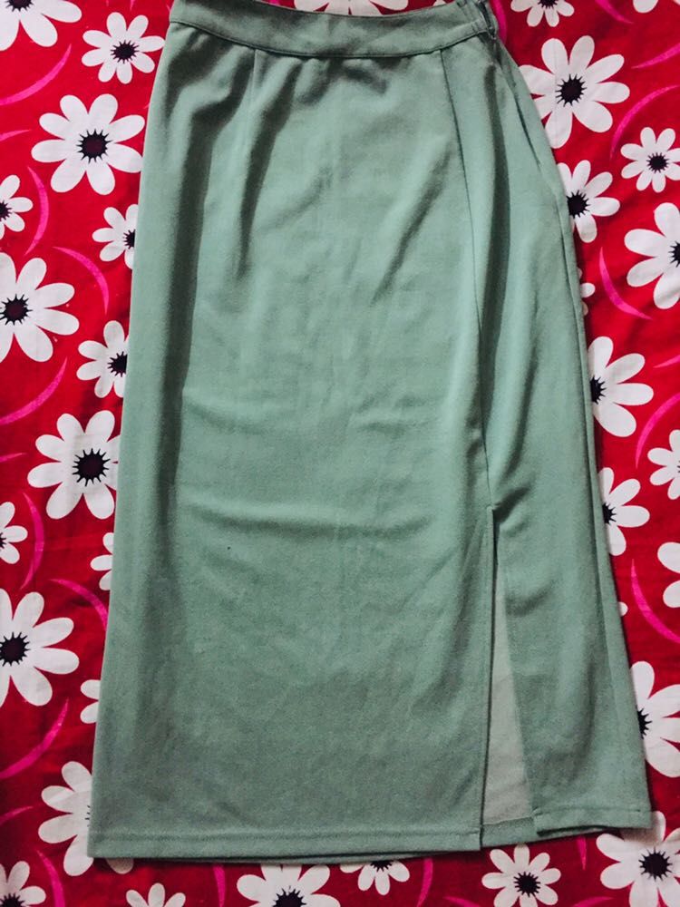 Long Side Slit Skirt