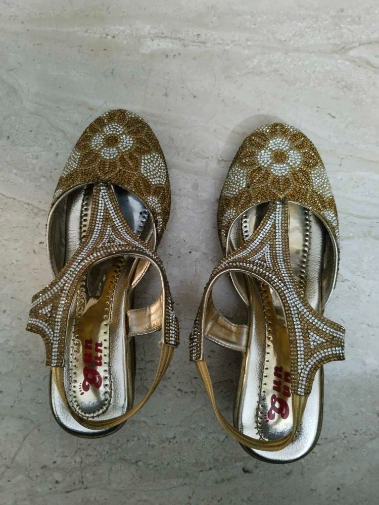Ladies Party Wear Heel Sandals