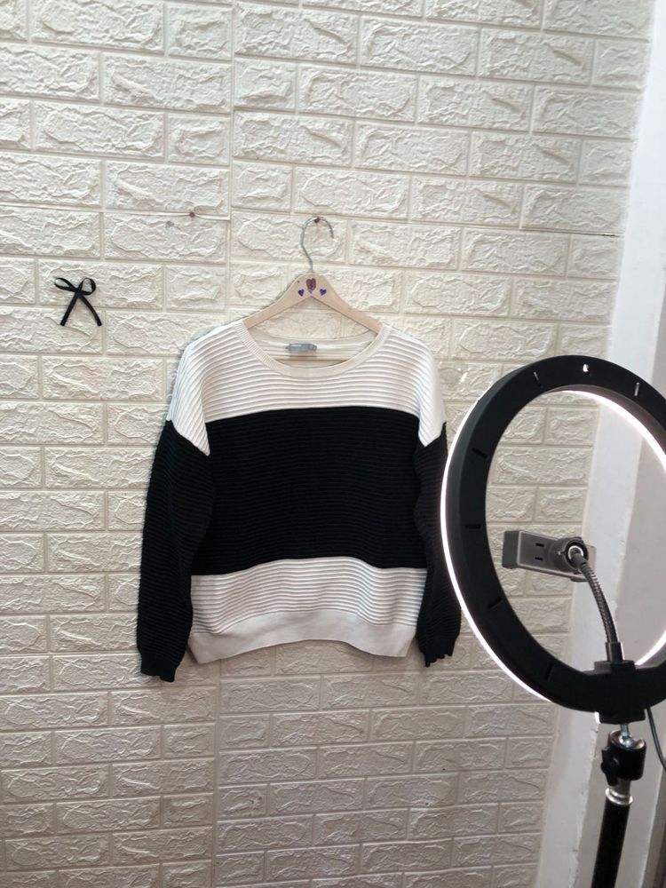 Full high-quality crops sweater🚀🕶️‼️