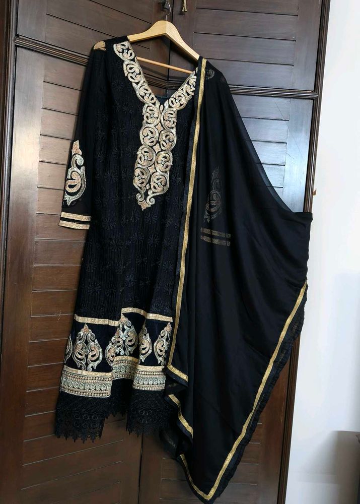 Black Thread Gotta Patti Embroidery Cotton Suit