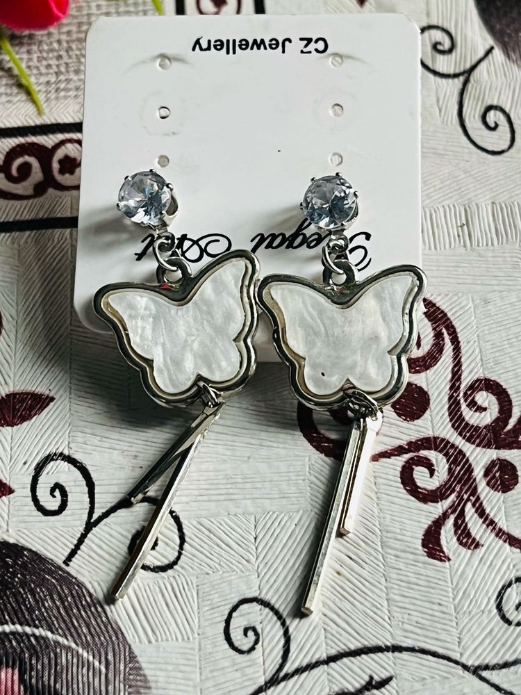 Elegant Butterfly Dangle Earrings